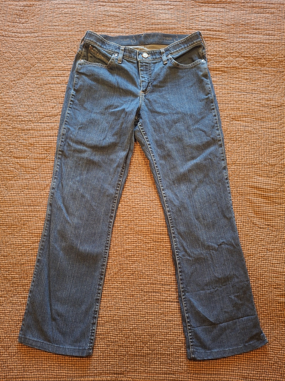 Wrangler Q Baby Women's Blue Boot Cut Jeans - Classic Mid Wash